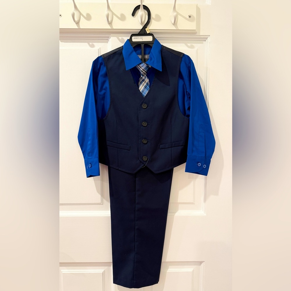 Kenneth Cole Reaction Kids Royal blue Shirt and Navy Pant Suit Vest Set Size 5
